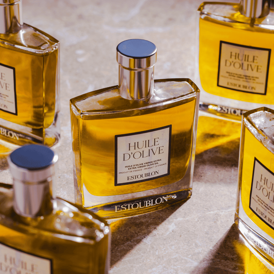 Bouteille d’huile d’olive au design élégant et moderne