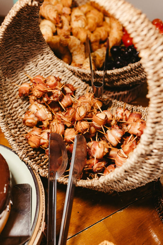 Pruneaux d'Agen au lard et à la noix pour l'apéritif