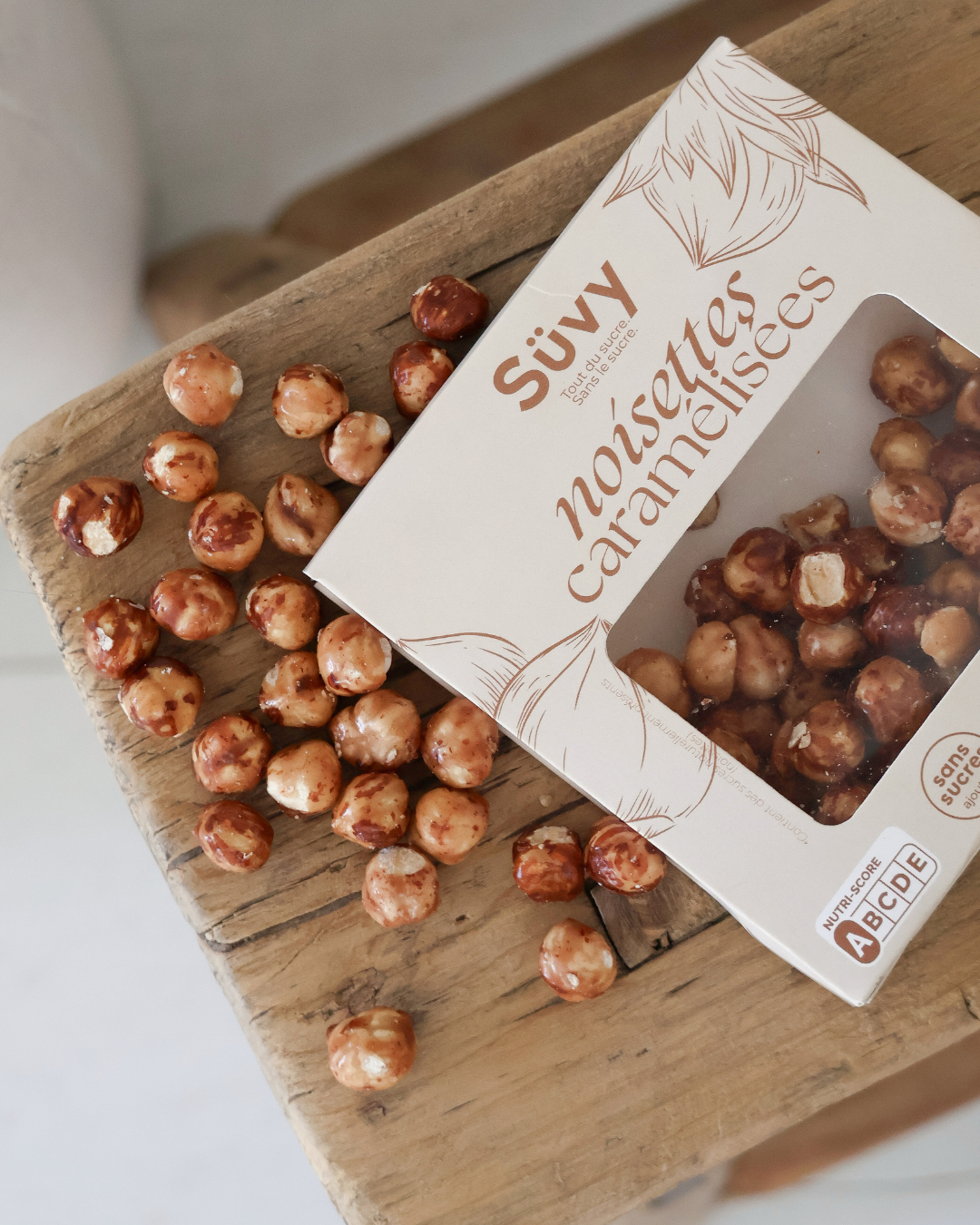 Boîte de noisettes caramélisées Süvy 120 g