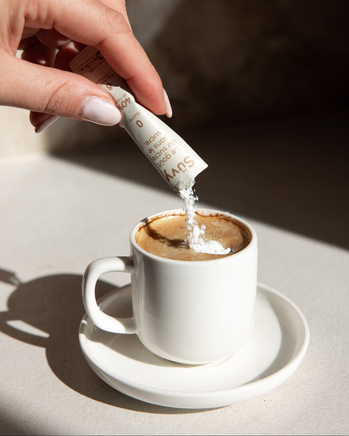 Bûchette Süvy versée dans un café